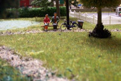 mensen in park (20K)
